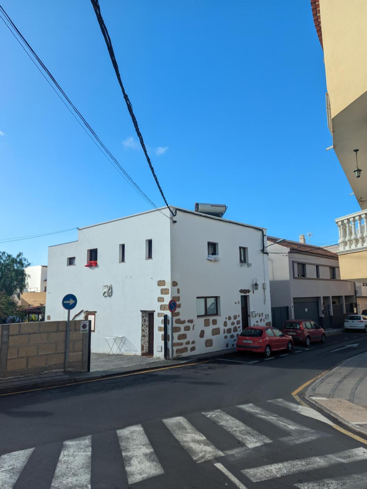 Casa Roberta Fuego Apartment อาโรนา ภายนอก รูปภาพ